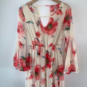 Floral print dress with bell sleeves